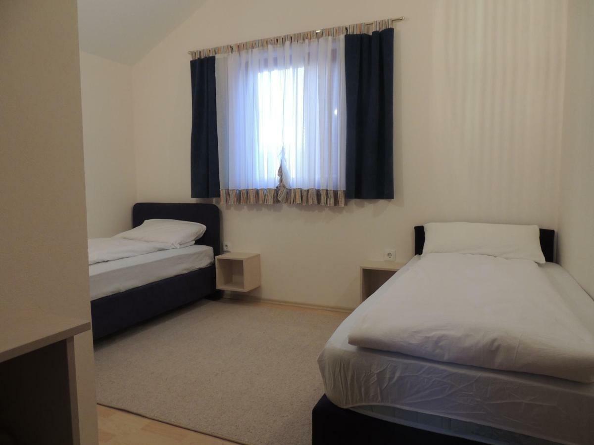 Apartments Villa Aurora Razanac Luaran gambar